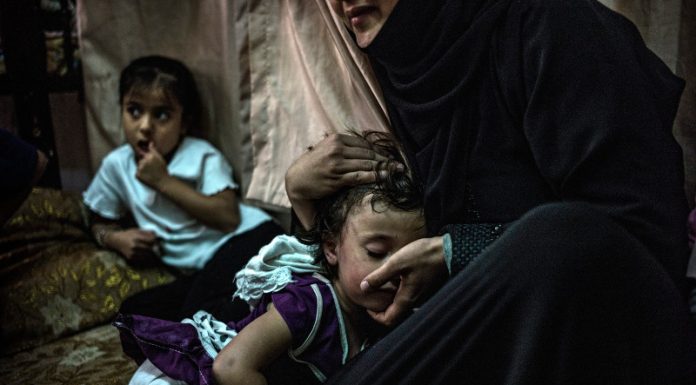 "El futuro de Siria: Niños refugiados en medio de la crisis humanitaria" por UNHCR/ACNUR Américas bajo CC BY-NC-SA 2.0 DEED